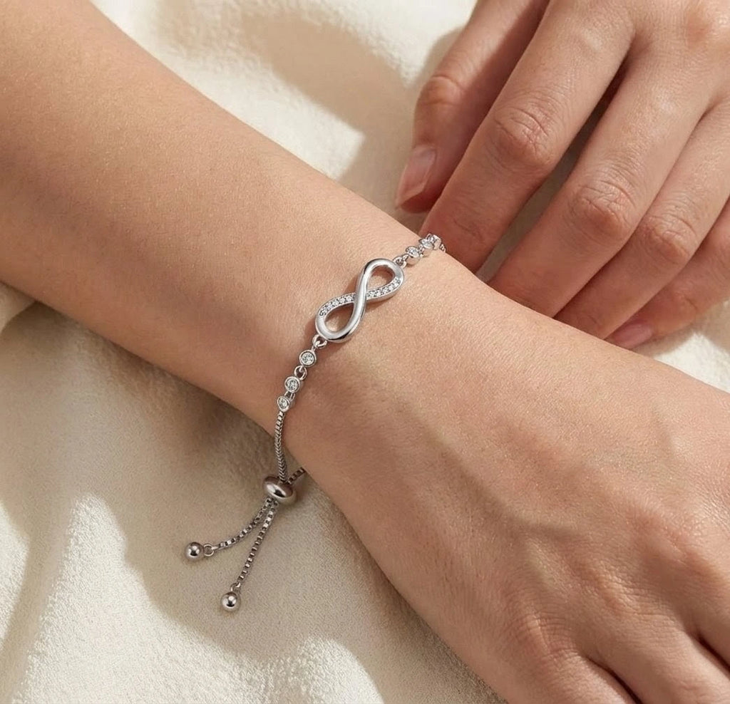 Infinity Slider Bracelet in 925 Sterling Silver - Loyalty & Love